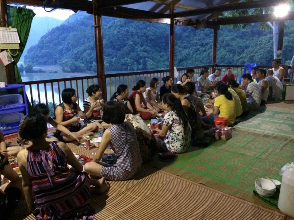 Hoàng Nguyên Homestay Ba Be Esterno foto