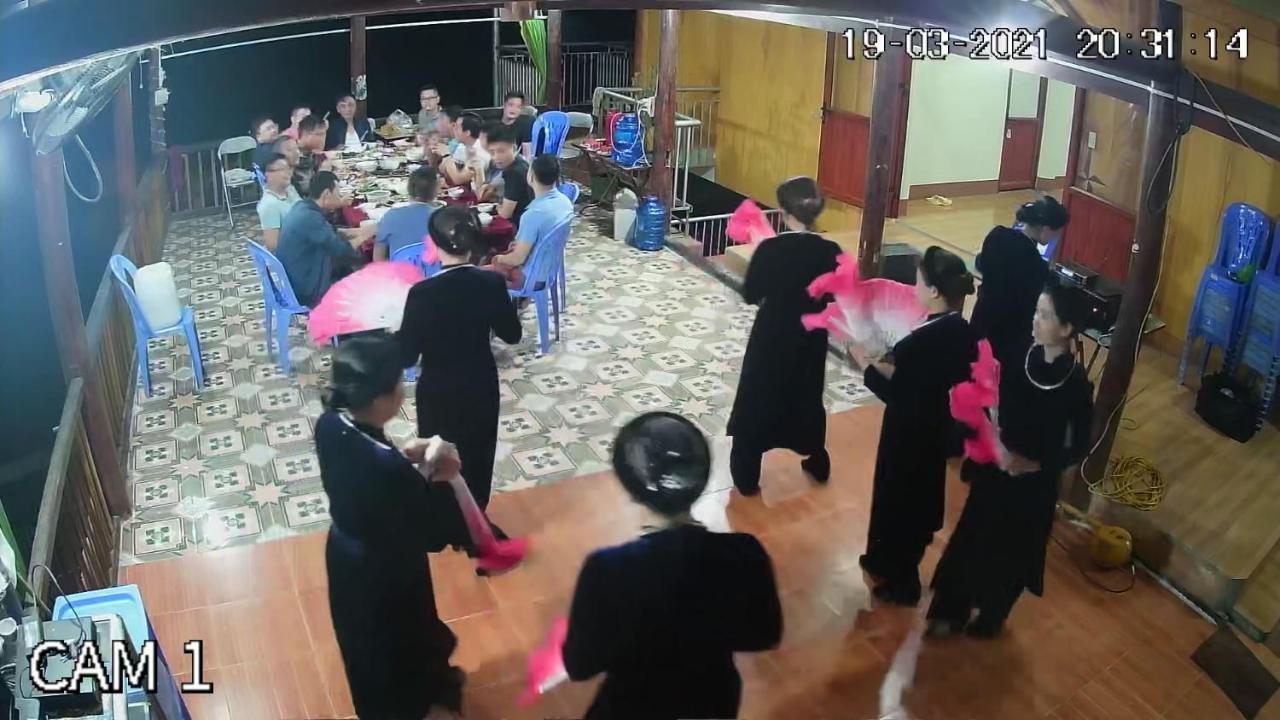 Hoàng Nguyên Homestay Ba Be Esterno foto