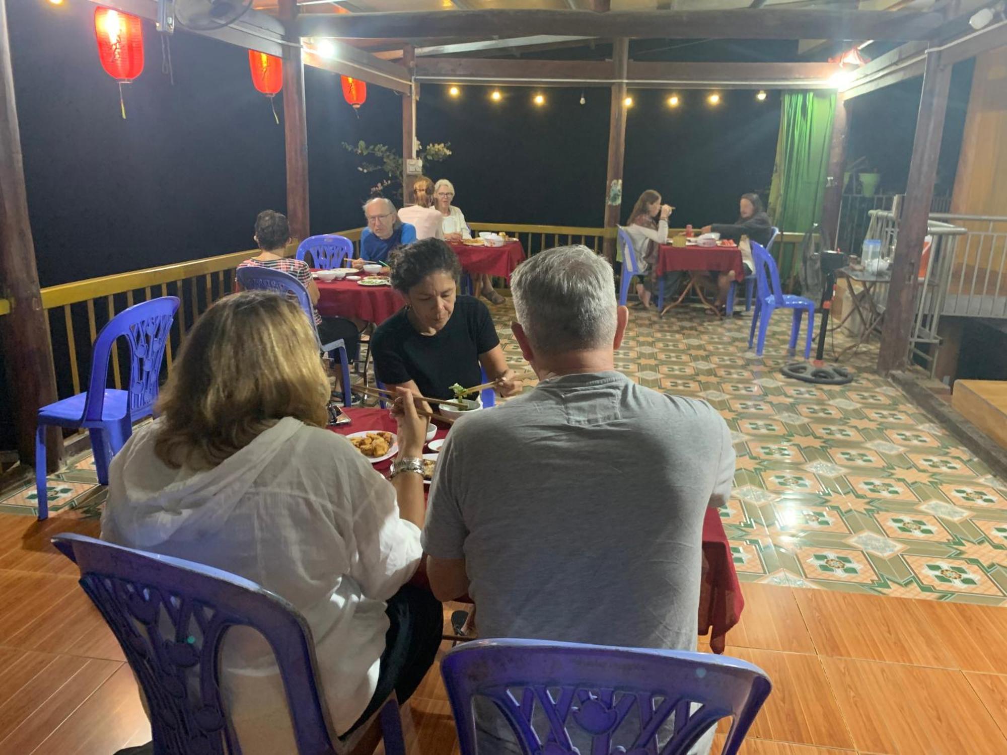 Hoàng Nguyên Homestay Ba Be Esterno foto