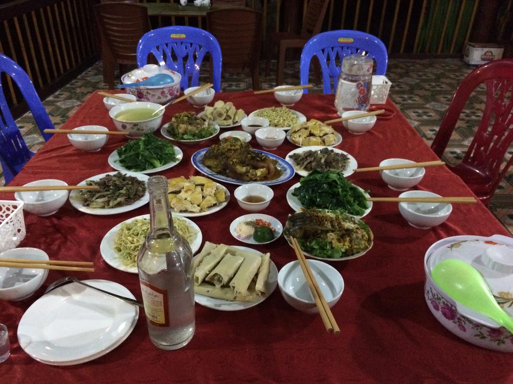 Hoàng Nguyên Homestay Ba Be Esterno foto